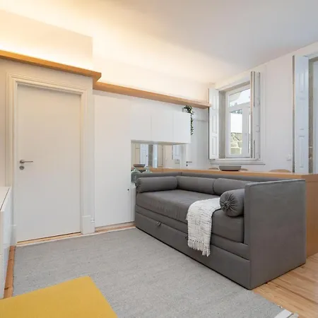 Host Wise - Refreshing Cozy Flat - Garden & Terrace Apartment *