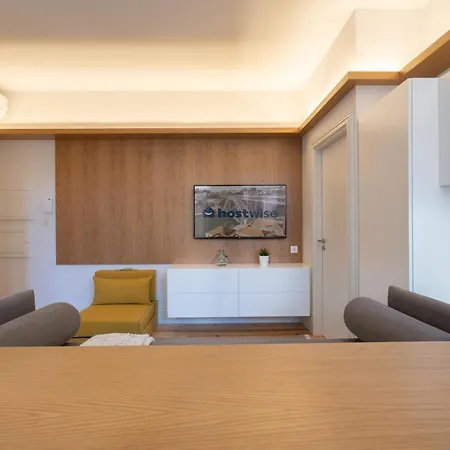 Host Wise - Refreshing Cozy Flat - Garden & Terrace Apartment